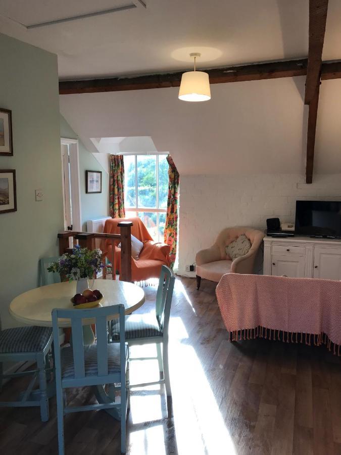 Apartamento The Hayloft Abergavenny Exterior foto